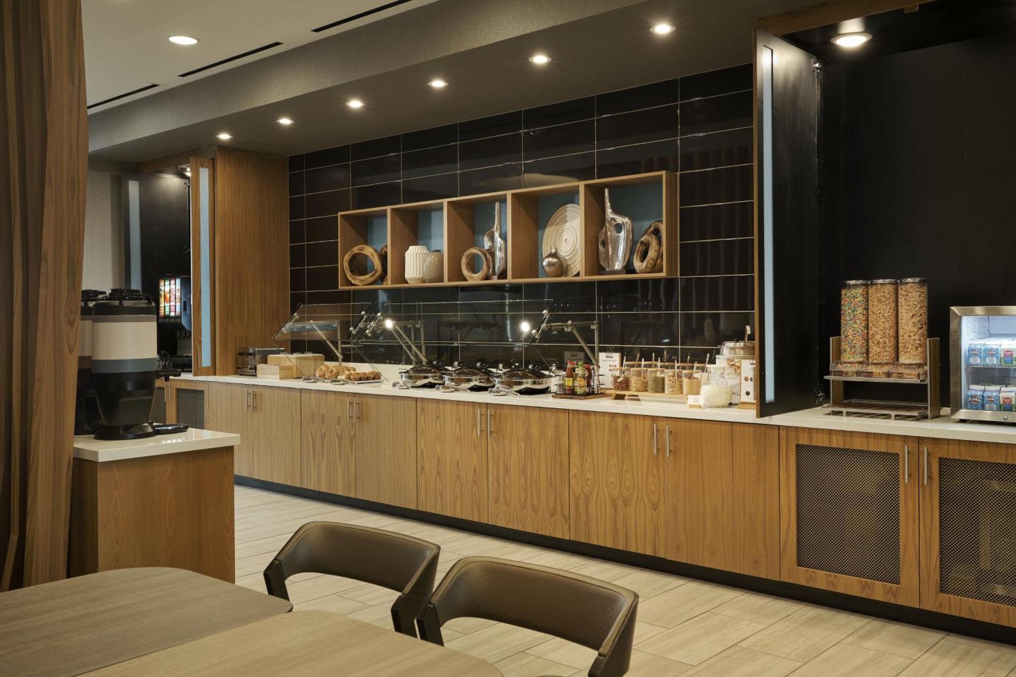 Springhill Suites By Marriott Las Vegas Airport Exterior photo